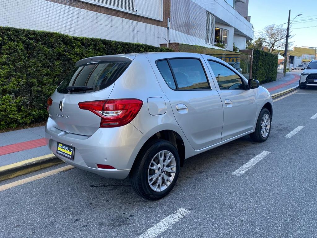 SANDERO Zen Flex 1.0 12V 5p Mec. — foto 6