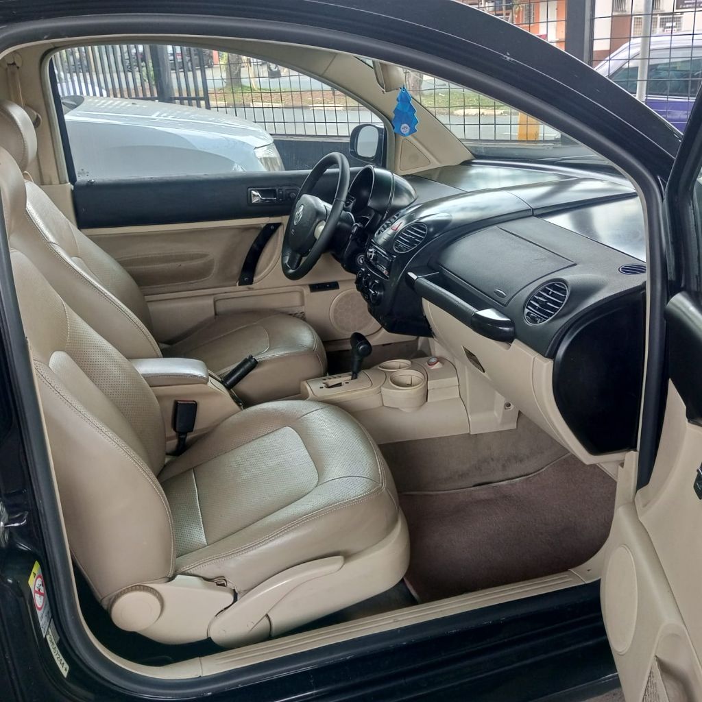 New Beetle 2.0 Mi Mec./Aut. — foto 7