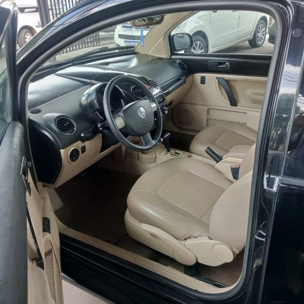 New Beetle 2.0 Mi Mec./Aut. — foto 8
