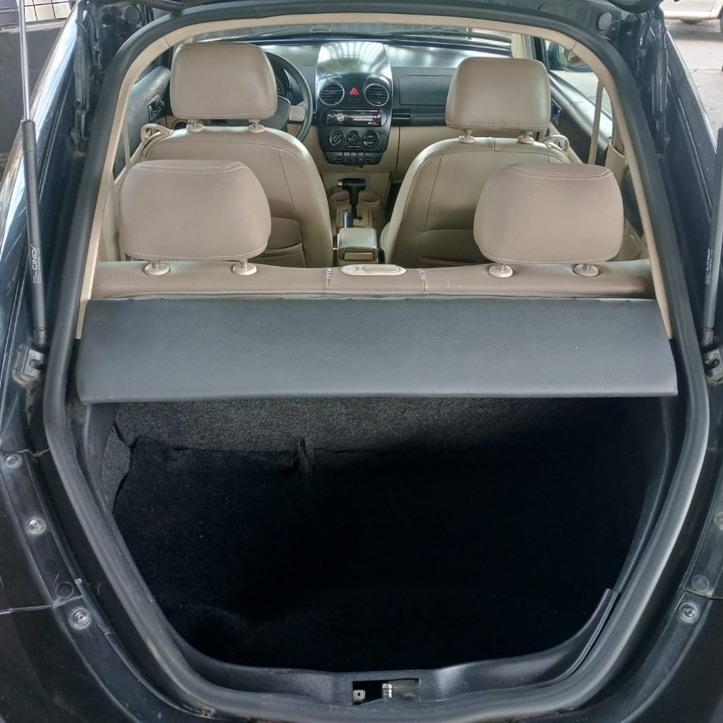 New Beetle 2.0 Mi Mec./Aut. — foto 9