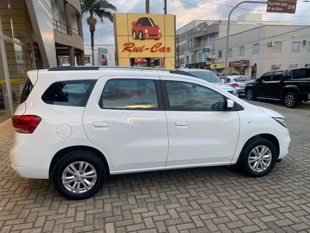 SPIN LT 1.8 8V Econo.Flex 5p Aut. — foto 6