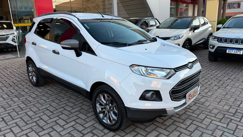 EcoSport FREESTYLE 1.6 16V Flex 5p — foto 2