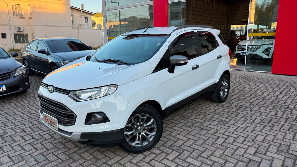 EcoSport FREESTYLE 1.6 16V Flex 5p — foto 1