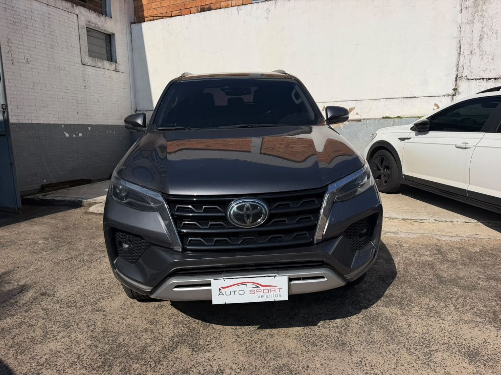 Hilux SW4 SRX 4x4 2.8 TDI 16V Dies. Aut. — foto 11