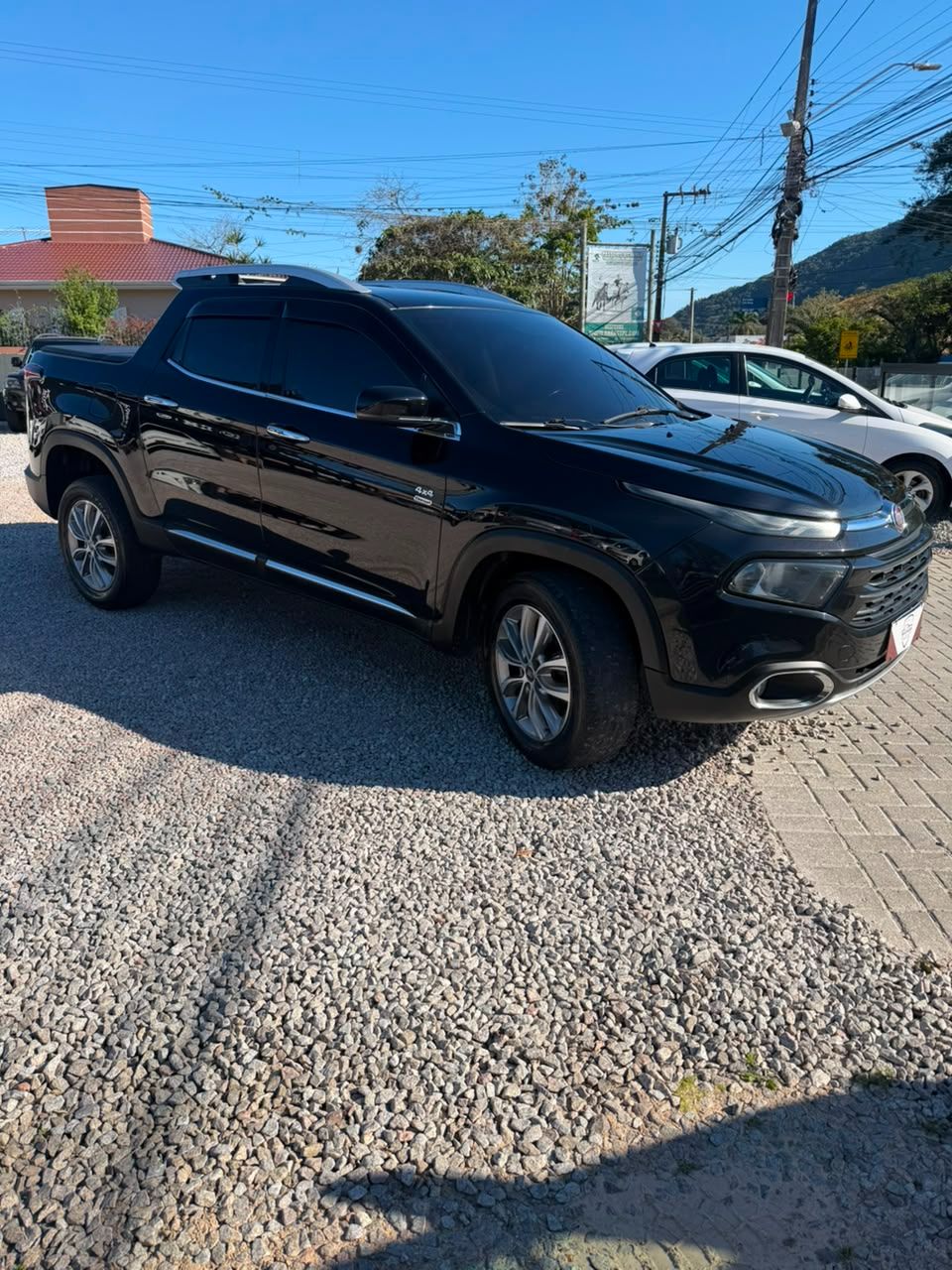 Toro Volcano 2.0 16V 4x4 TB Diesel Aut. — foto 2