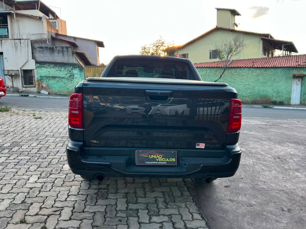 RAMPAGE R/T HURRIC. 4 2.0 TB CD 4X4 Aut. — foto 7