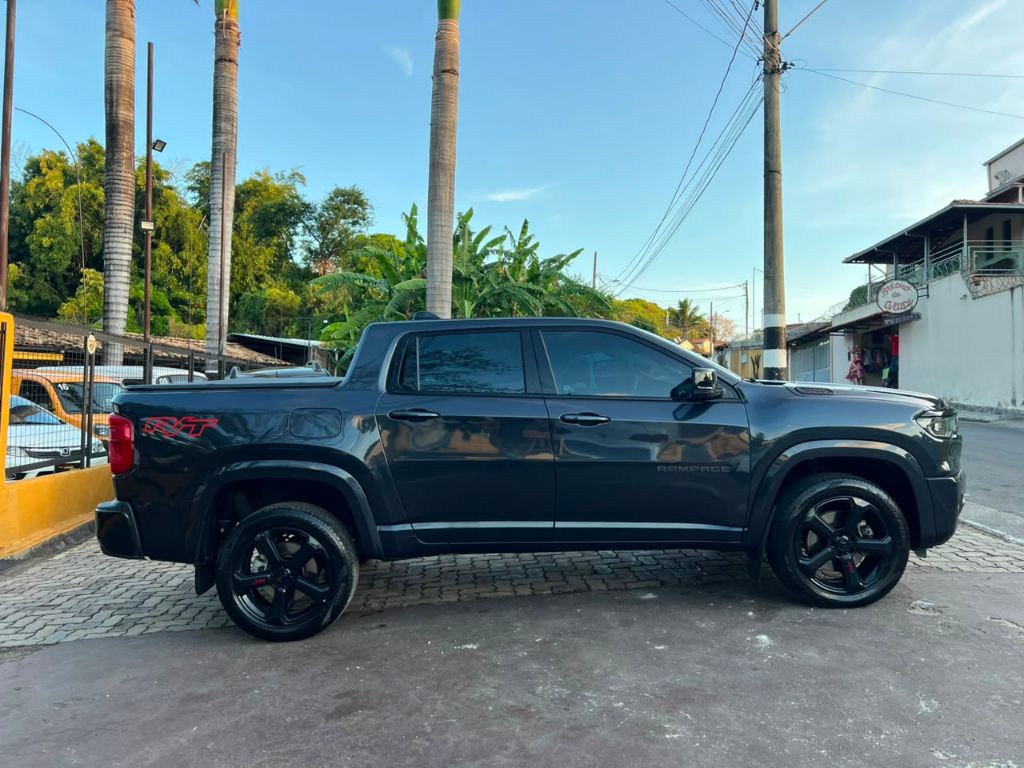 RAMPAGE R/T HURRIC. 4 2.0 TB CD 4X4 Aut. — foto 5