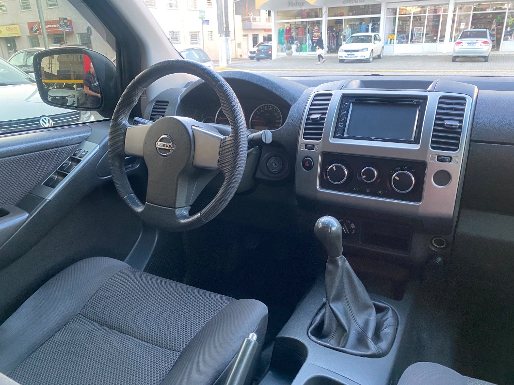 Frontier S CD 4x4 2.5 TB Diesel — foto 8