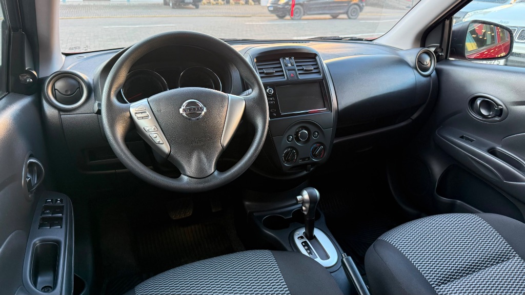 VERSA V-DRIVE Esp.Ed. 1.6 16v Flex Aut. — foto 7