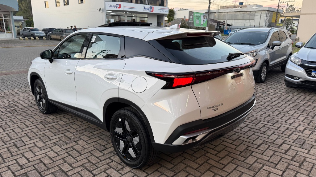5 Luxury HEV 1.5 TB FWD — foto 4