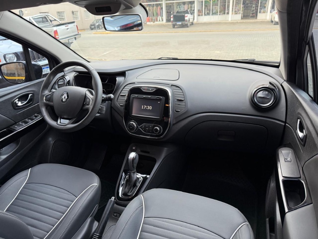 CAPTUR Intense 1.6 16V Flex 5p Aut. — foto 9