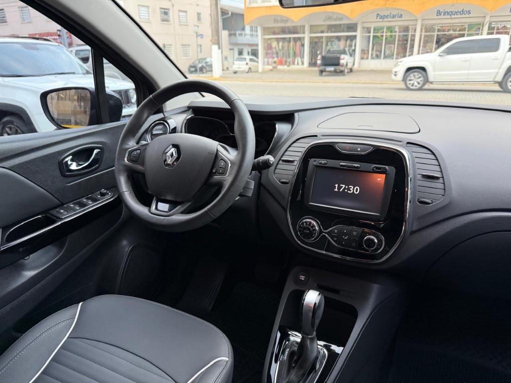 CAPTUR Intense 1.6 16V Flex 5p Aut. — foto 8