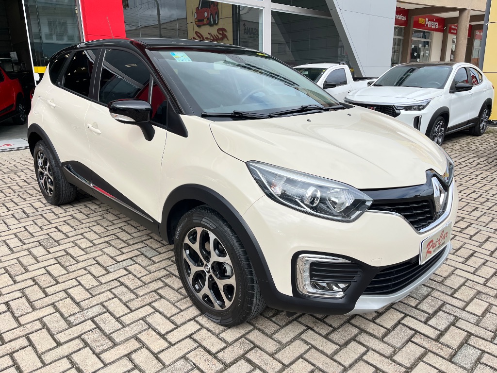 CAPTUR Intense 2.0 16V Flex 5p Aut. — foto 2