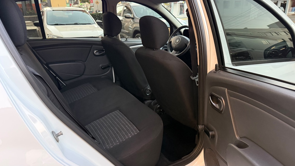 SANDERO Expression Hi-Flex 1.0 16V 5p — foto 10