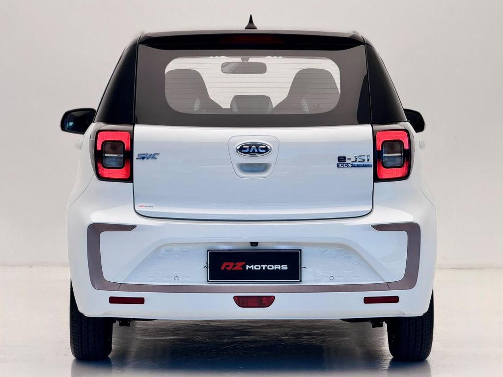 e-JS1 62cv 5p Aut. (Elétrico) — foto 10