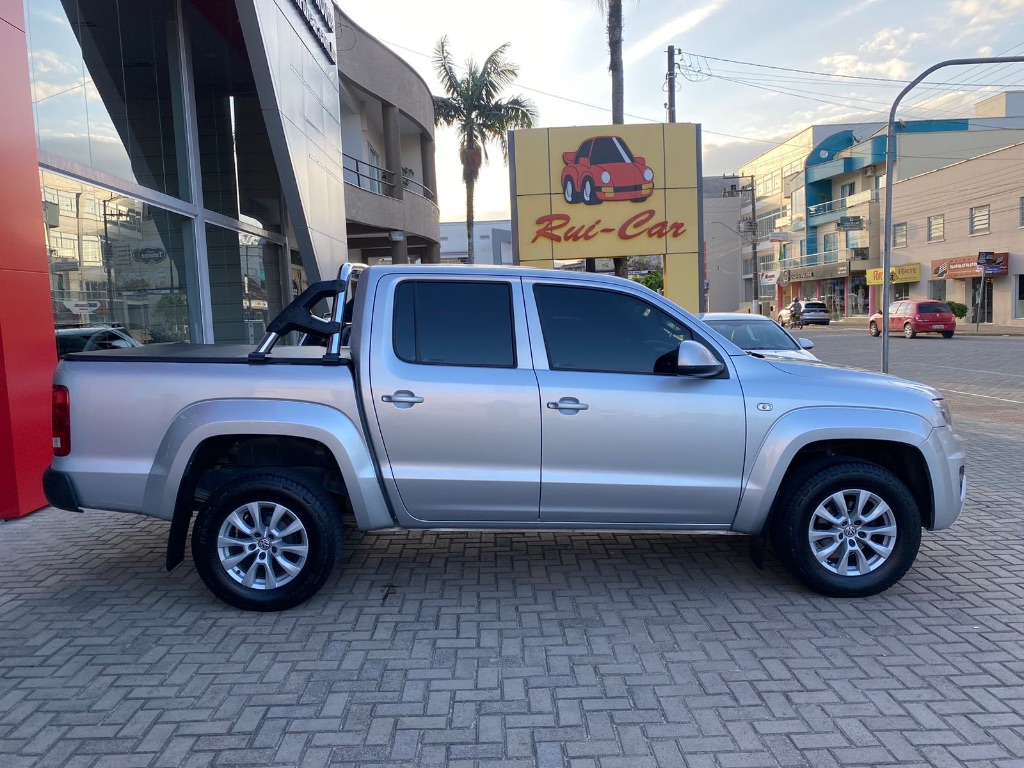 AMAROK Comfor. CD 2.0 TDI 4x4 Dies. Aut. — foto 6