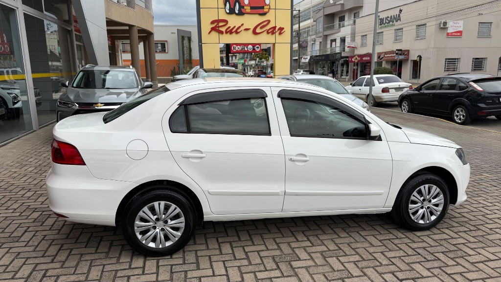 VOYAGE 1.6/1.6 City  Mi Total Flex 8V 4p — foto 6