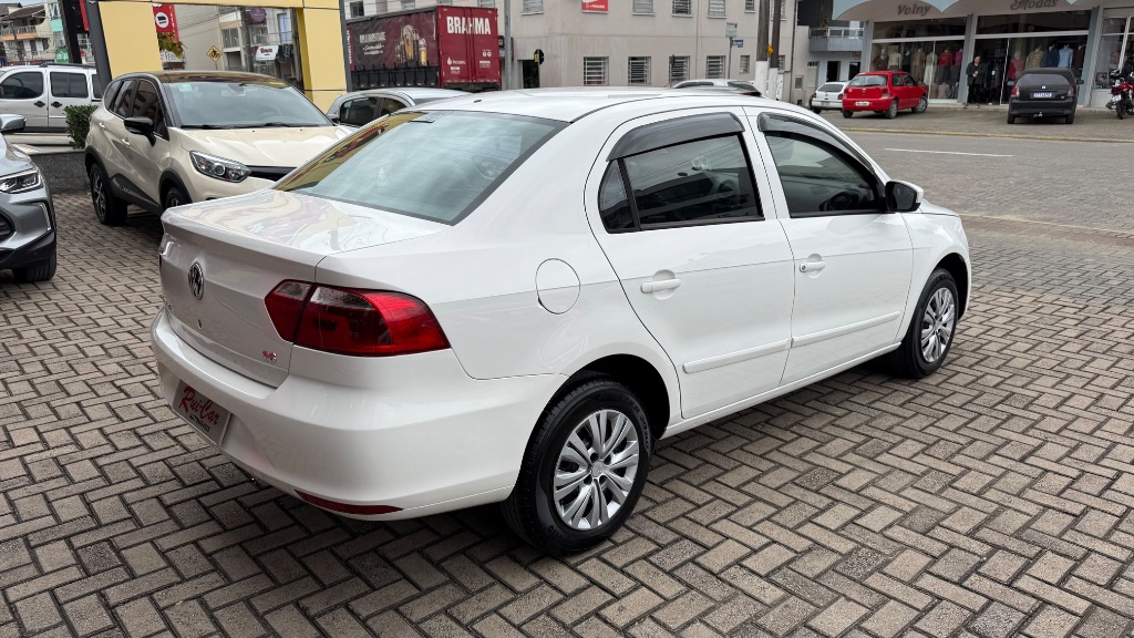 VOYAGE 1.6/1.6 City  Mi Total Flex 8V 4p — foto 4
