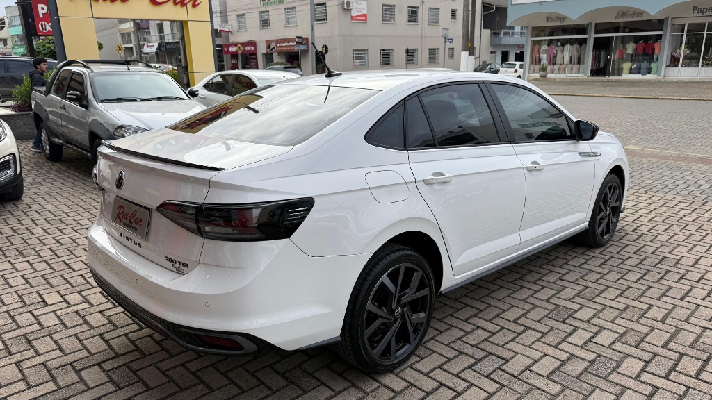 VIRTUS Exclusive 250TSI 1.4 Flex 16V Aut — foto 4