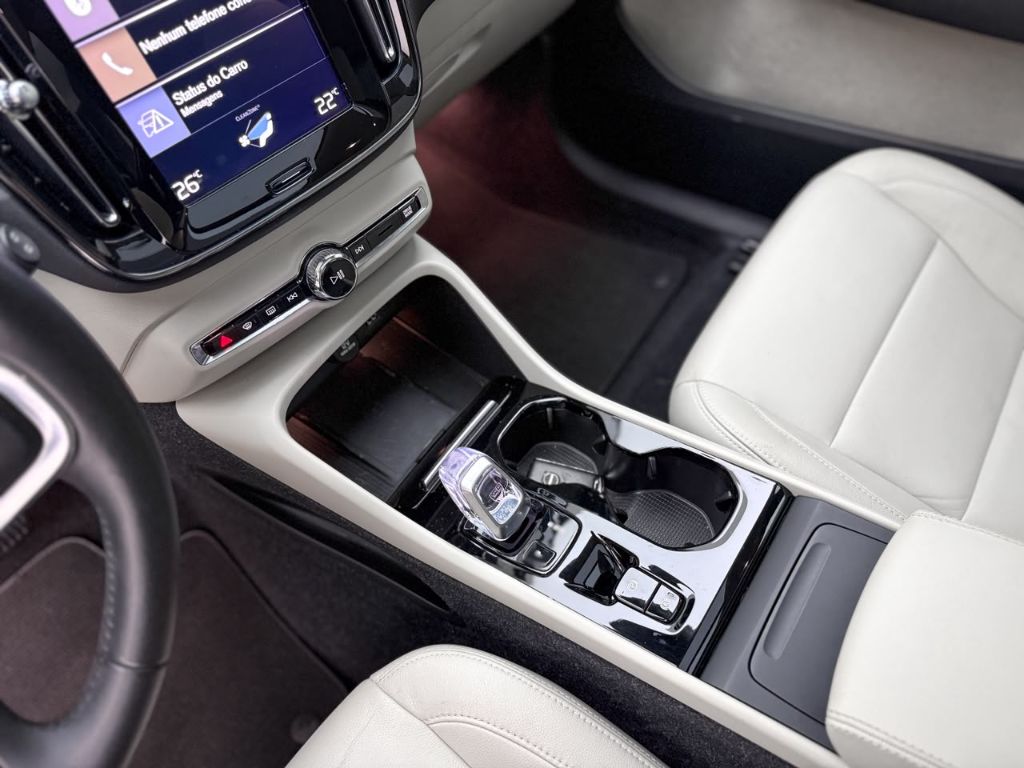 XC 40 T-4 INSCRIPTION 2.0 190cv FWD — foto 18