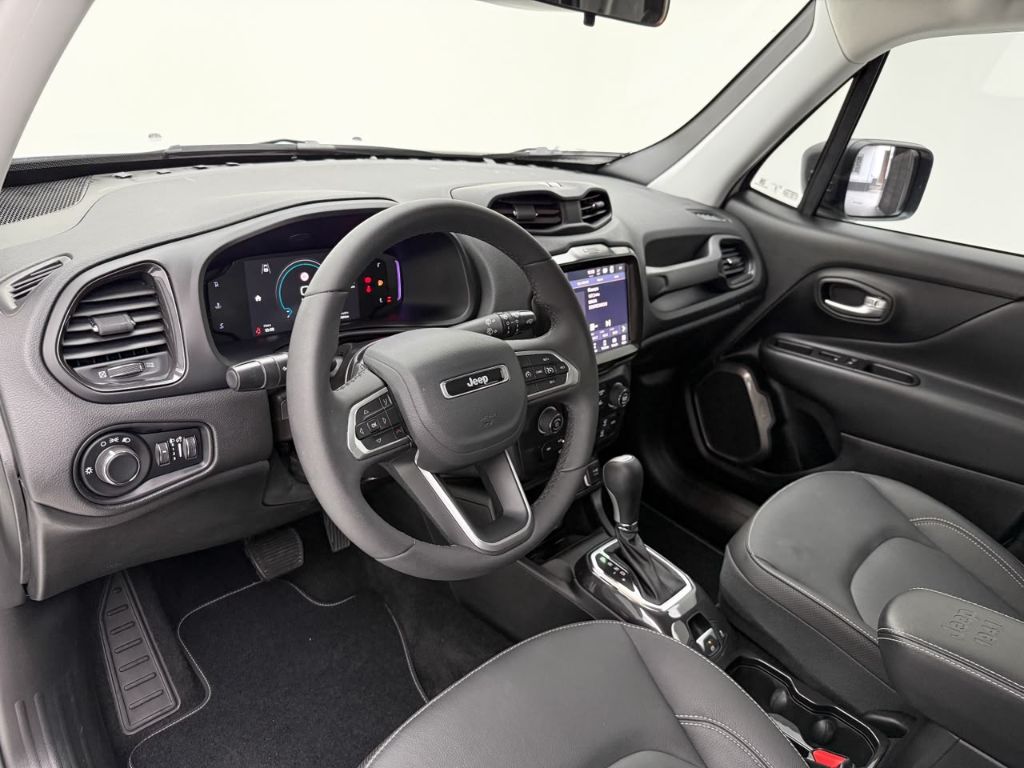 Renegade Long. T270 1.3 TB 4x2 Flex Aut. — foto 12