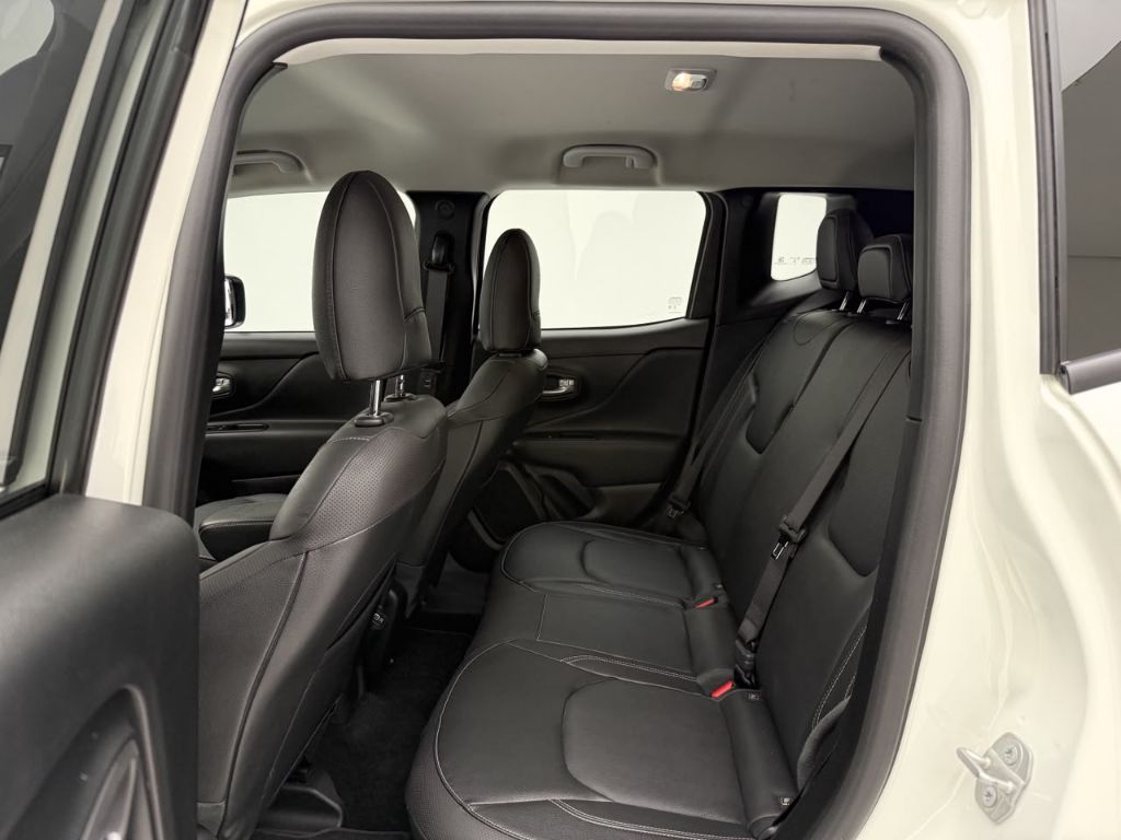 Renegade Long. T270 1.3 TB 4x2 Flex Aut. — foto 16