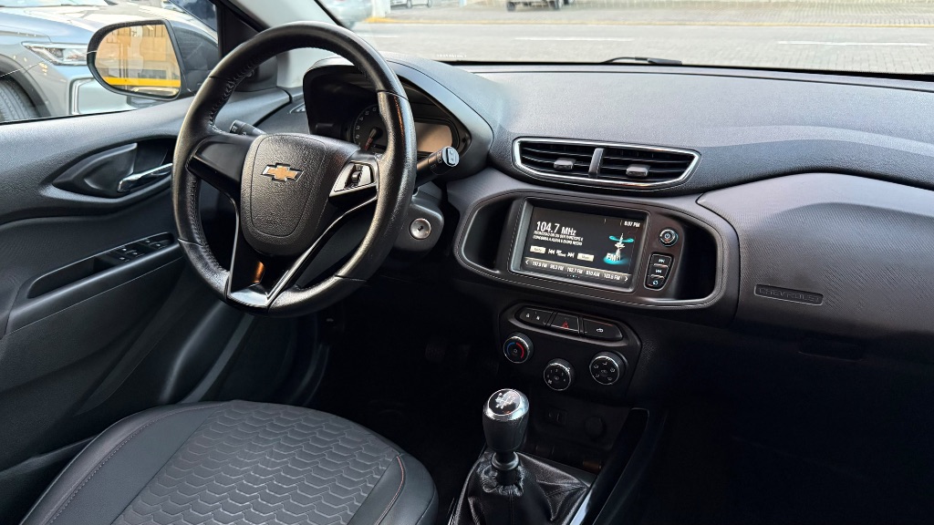 ONIX HATCH LTZ 1.4 8V FlexPower 5p Mec. — foto 8