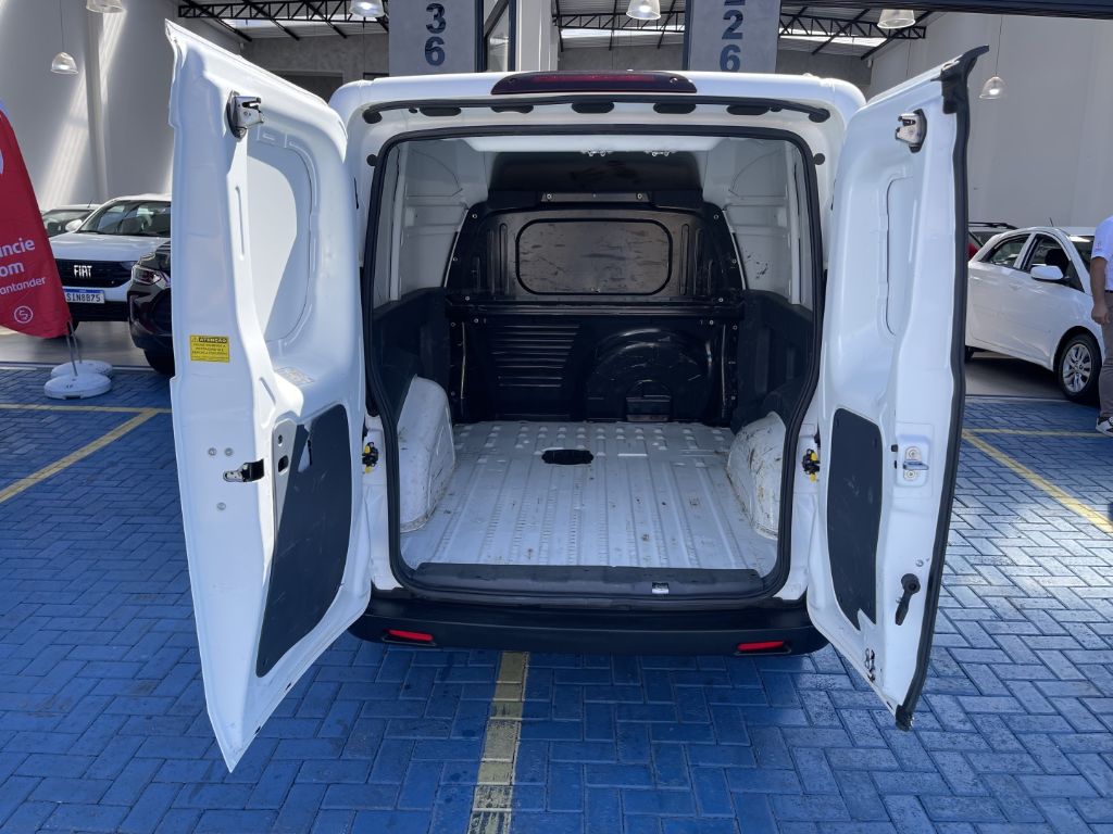 FIORINO 1.4 MPI FURGÃO ENDURANCE 8V FLEX 2P MANUAL — foto 9