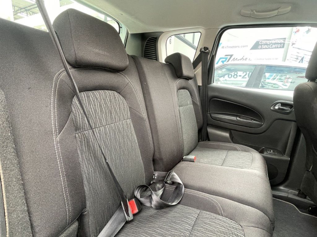 C3 1.5 PICASSO GLX 8V FLEX 4P MANUAL — foto 6