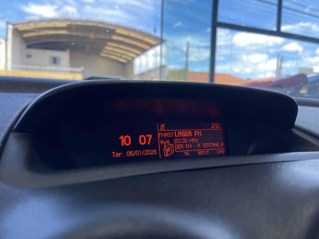 308 1.6 ACTIVE 16V FLEX 4P MANUAL — foto 9