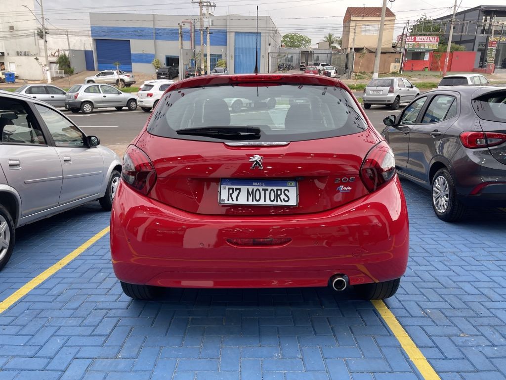 208 1.6 GRIFFE 16V FLEX 4P AUTOMÁTICO — foto 9