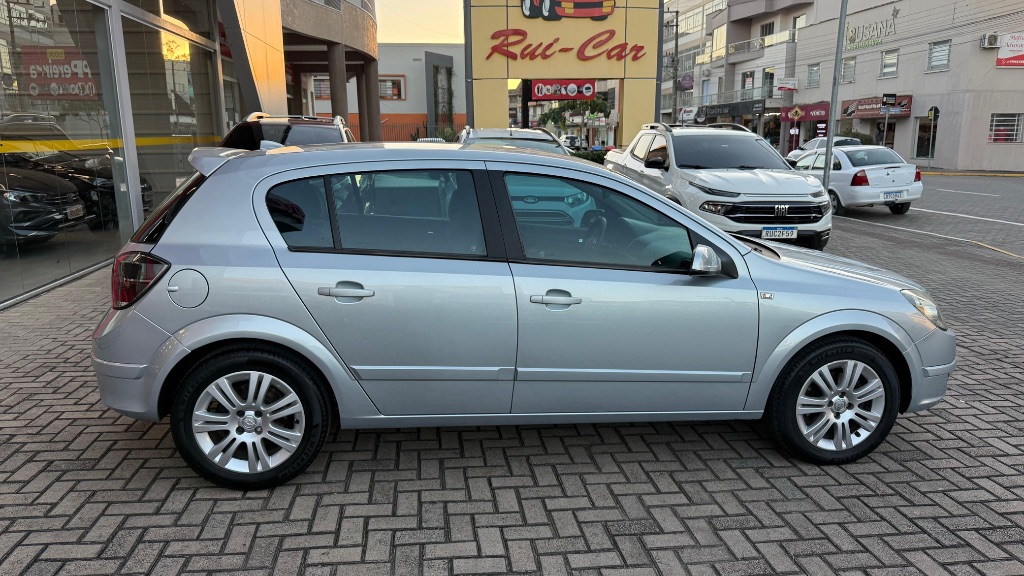 Vectra GT 2.0 MPFI 8V FlexPower Mec. — foto 6