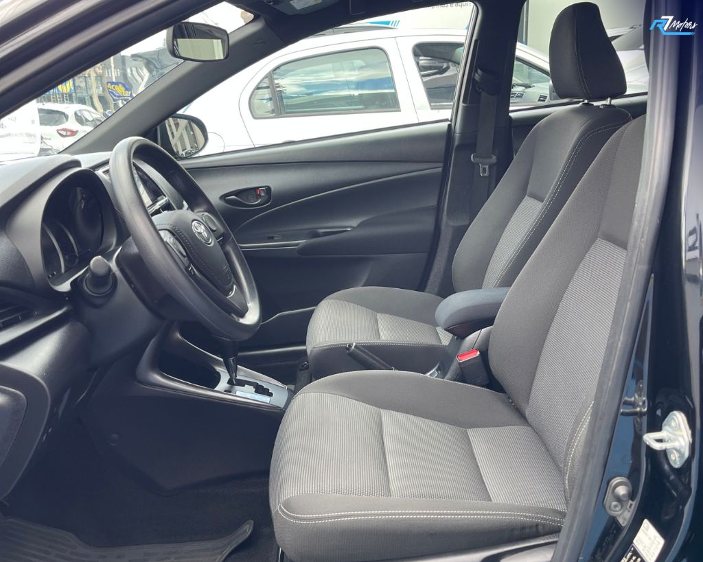 YARIS XL 1.5 Flex 16V 5p Aut. — foto 8