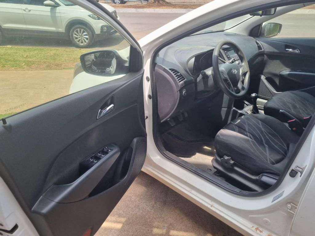 HB20 Comf./C.Plus/C.Style 1.0 Flex 12V — foto 9