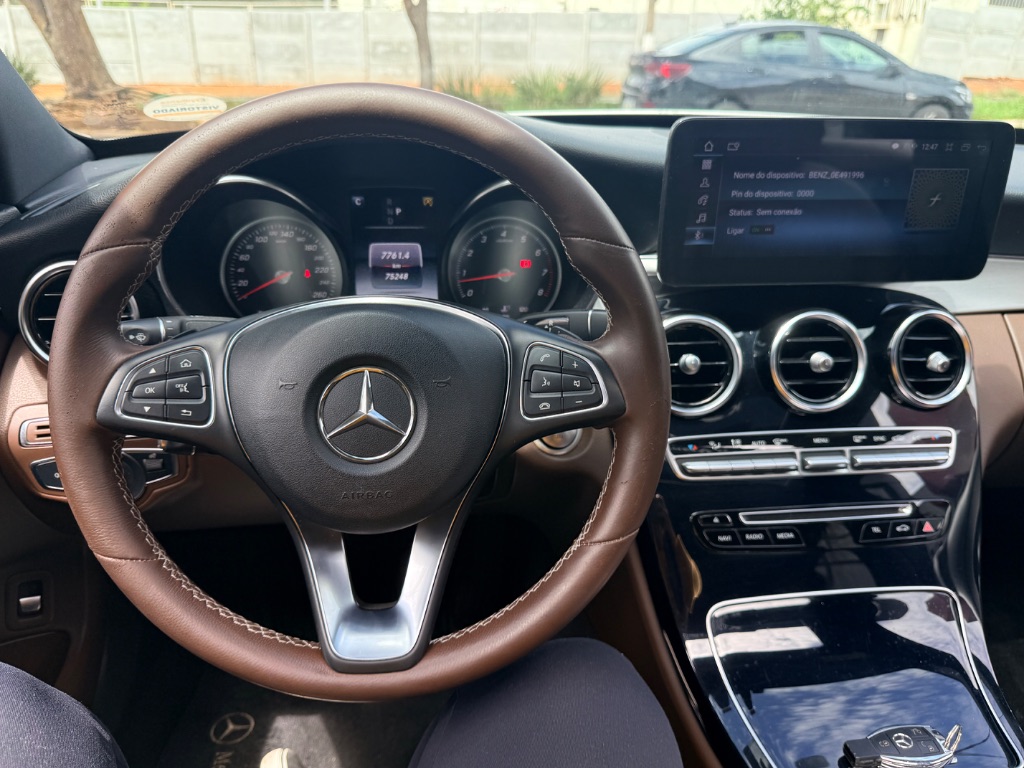 C-250 Avantgarde 2.0 TB 211cv Aut. — foto 4