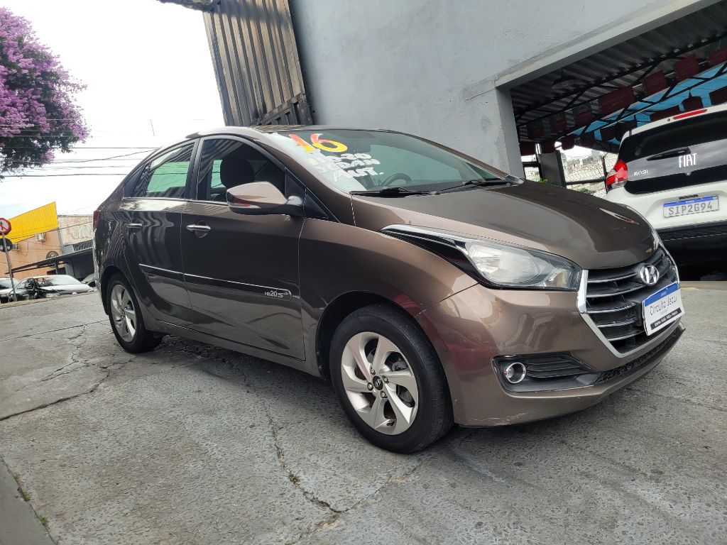 HB20S C.Style/C.Plus1.6 Flex 16V Aut. 4p — foto 3