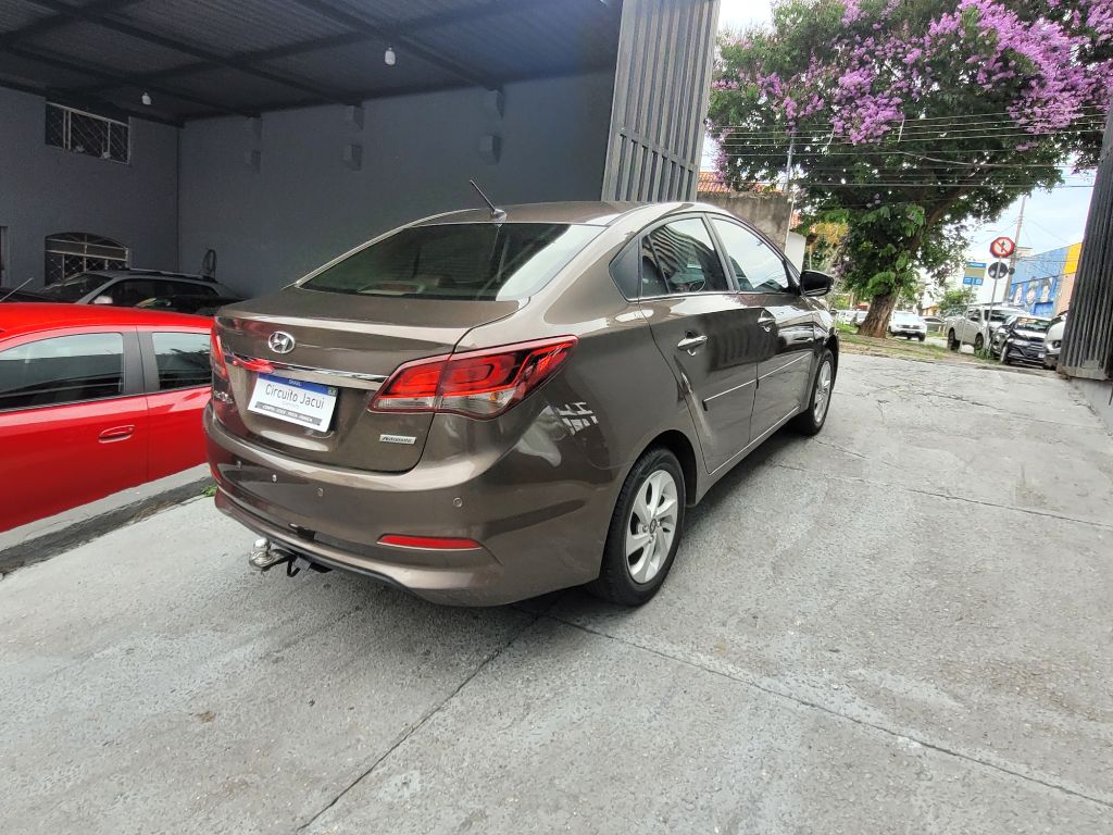 HB20S C.Style/C.Plus1.6 Flex 16V Aut. 4p — foto 6
