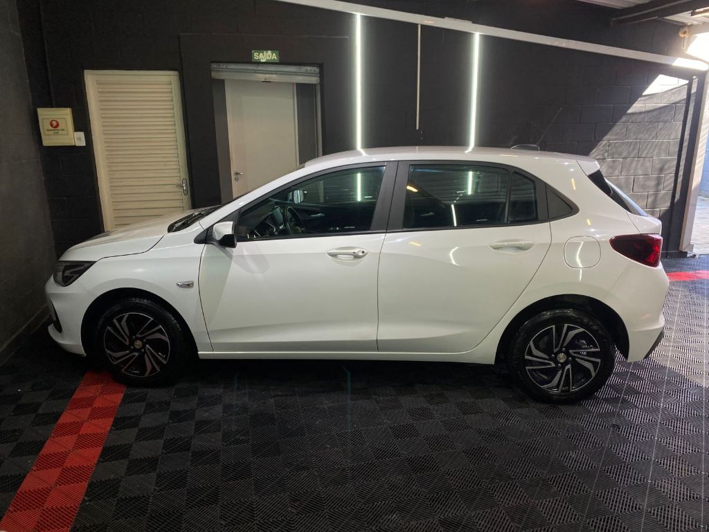 ONIX HATCH LT 1.0 12V Flex 5p Mec. — foto 7