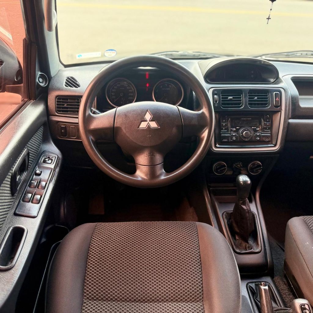 Pajero TR4 2.0/ 2.0 Flex 16V 4x4 Mec. — foto 10