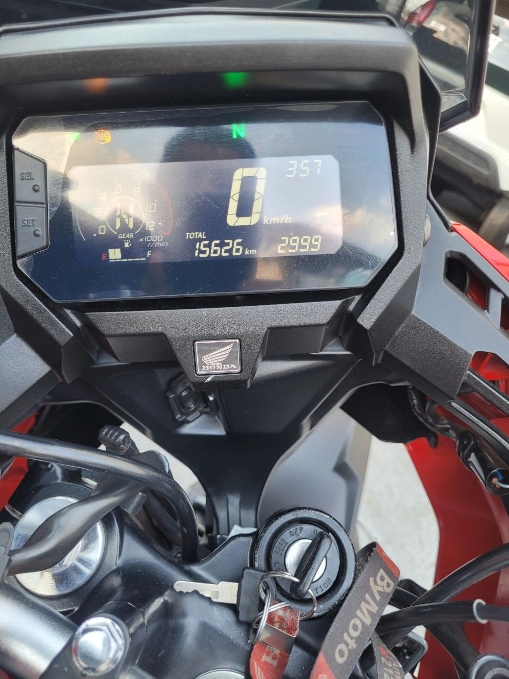 XRE SAHARA 300 ral — foto 6