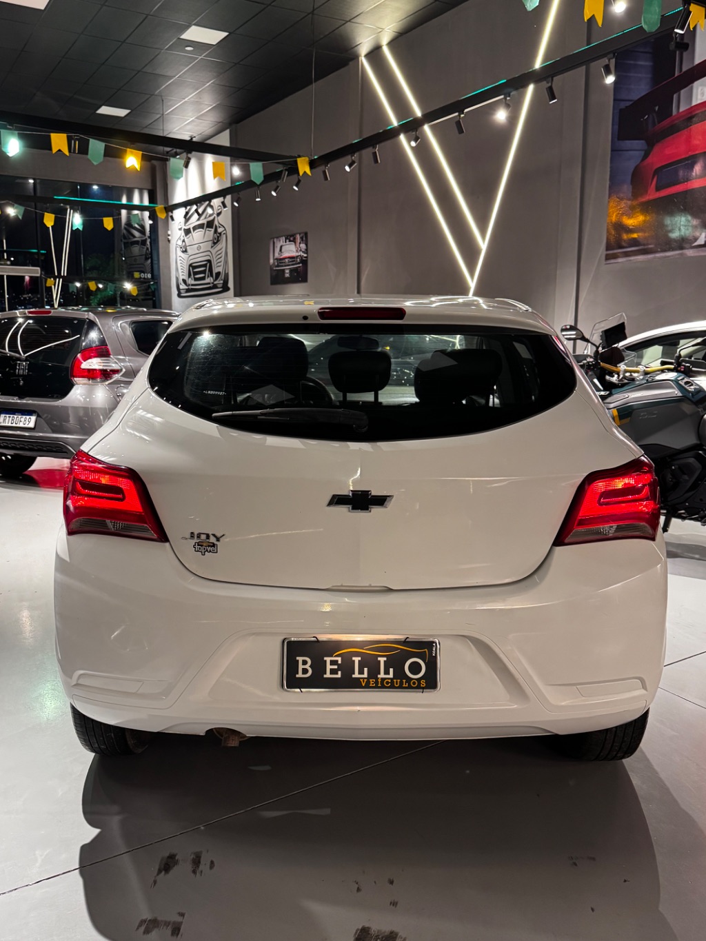 ONIX HATCH Joy 1.0 8V Flex 5p Mec. — foto 3