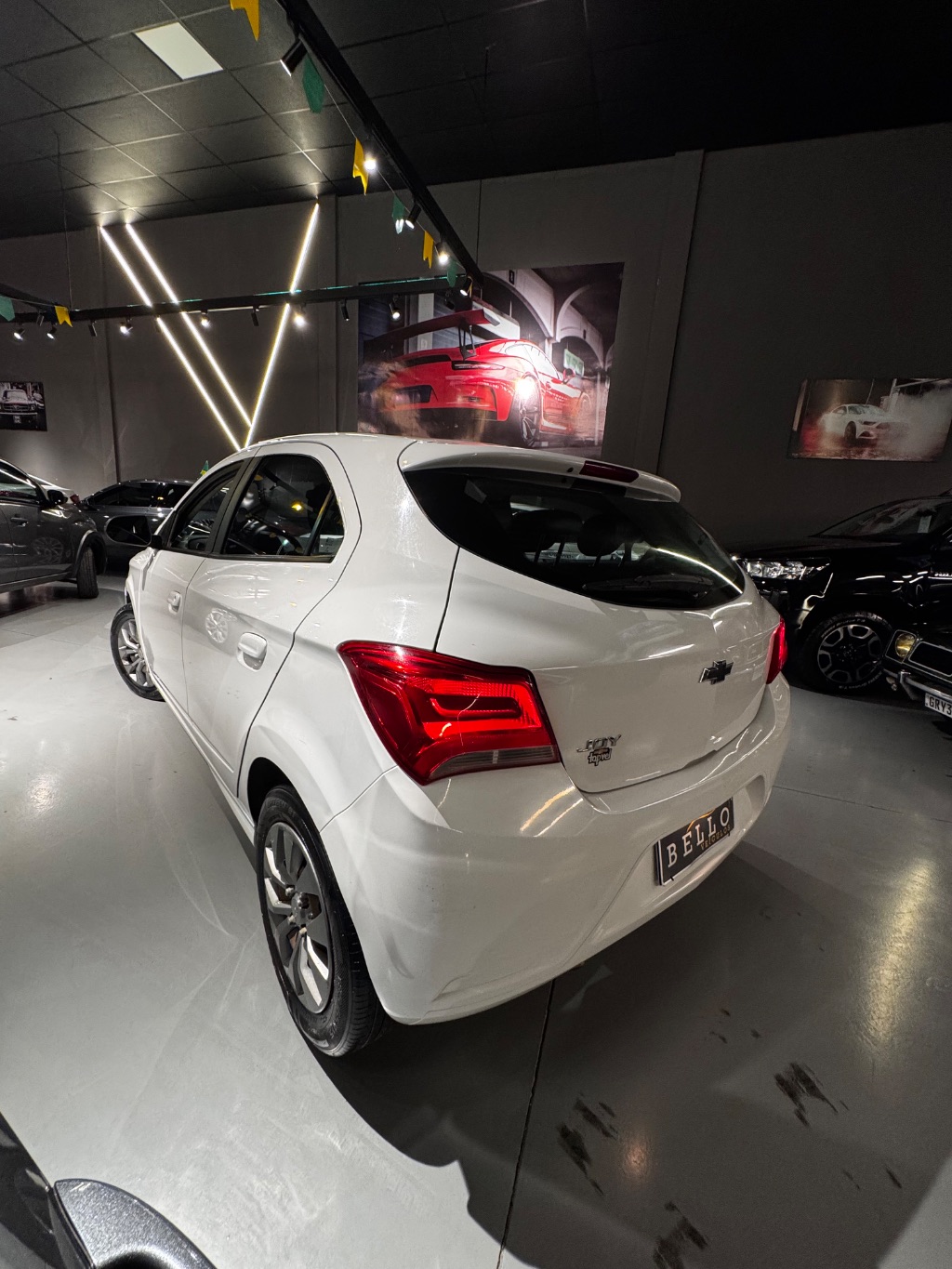 ONIX HATCH Joy 1.0 8V Flex 5p Mec. — foto 2