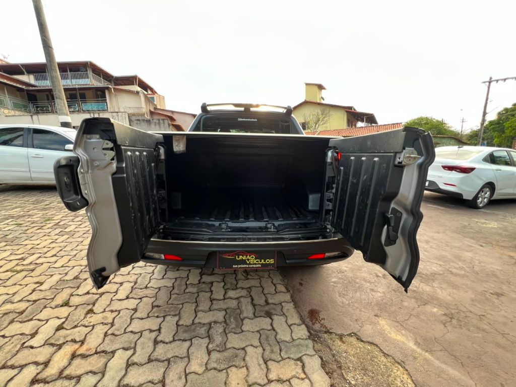Toro Freedom 1.8 16V Flex Aut. — foto 9