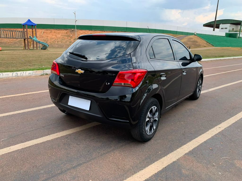 ONIX HATCH LT 1.0 8V FlexPower 5p Mec. — foto 5
