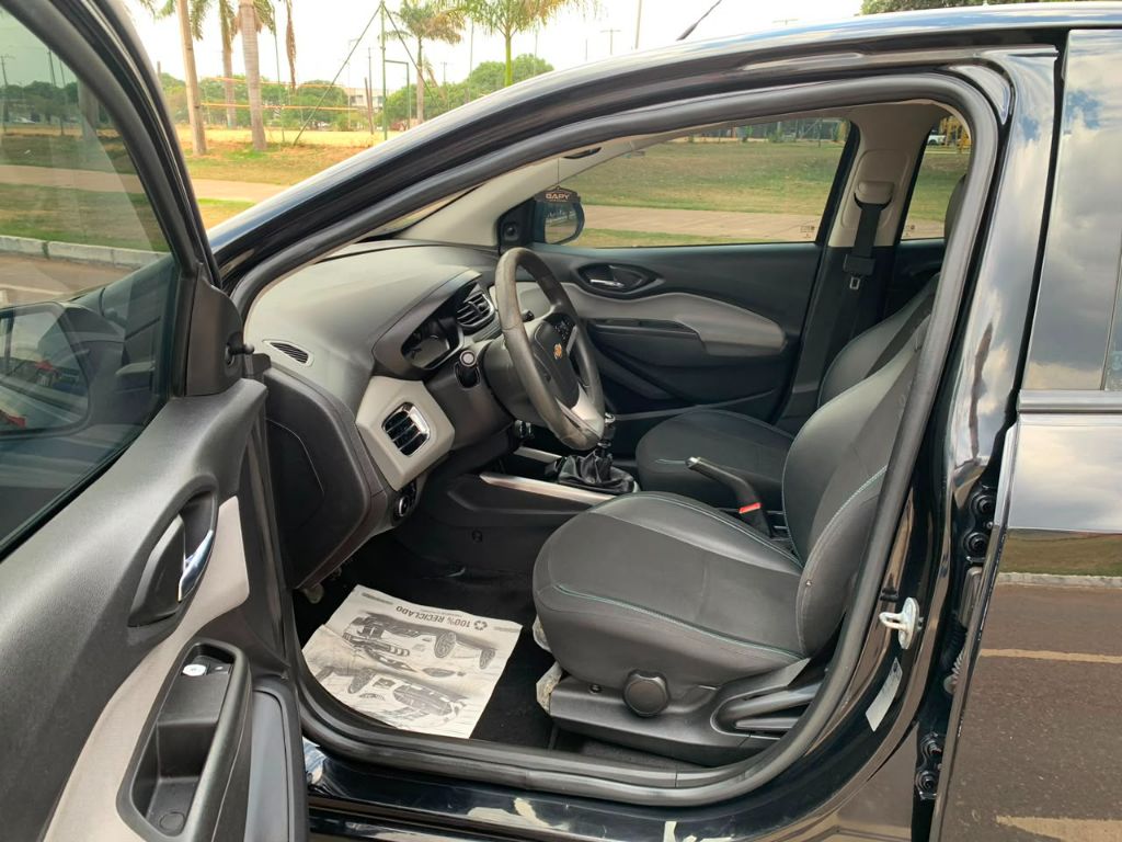 ONIX HATCH LT 1.0 8V FlexPower 5p Mec. — foto 10
