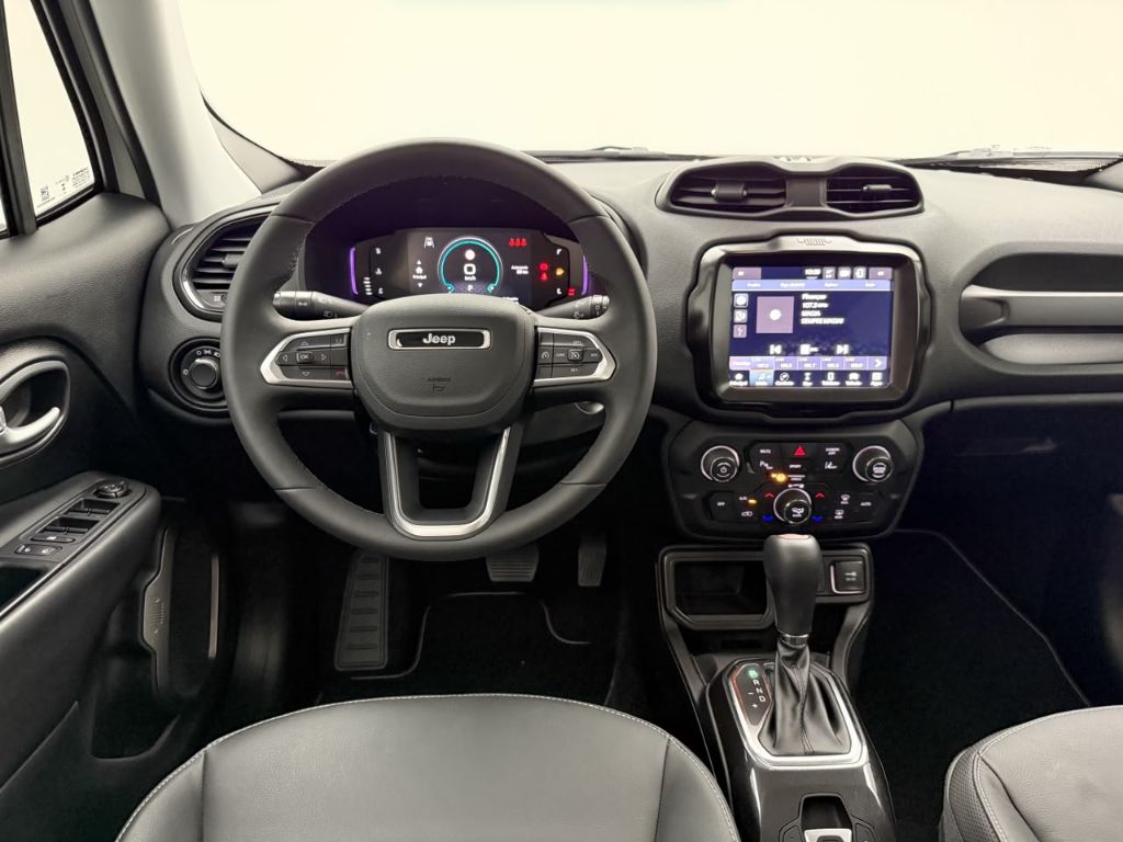 Renegade Long. T270 1.3 TB 4x2 Flex Aut. — foto 8