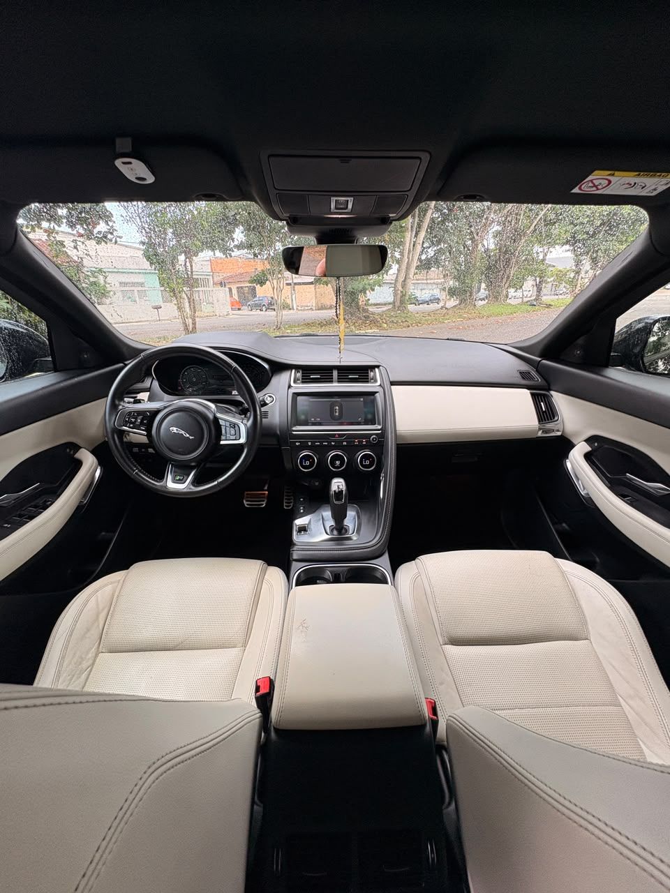 E-Pace R-Dynamic S 2.0 AWD 249cv/ Flex — foto 12