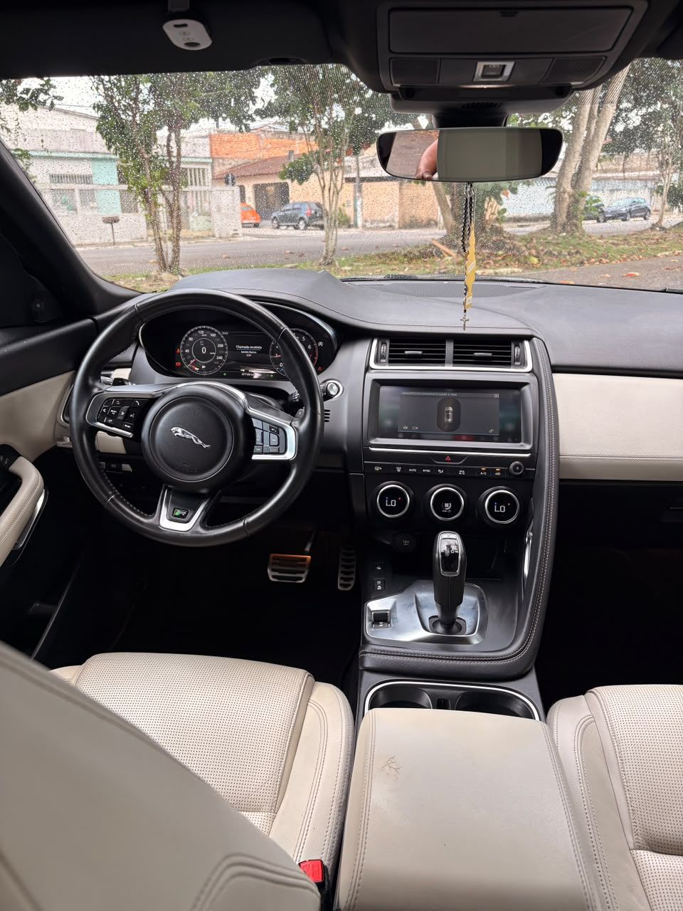 E-Pace R-Dynamic S 2.0 AWD 249cv/ Flex — foto 11