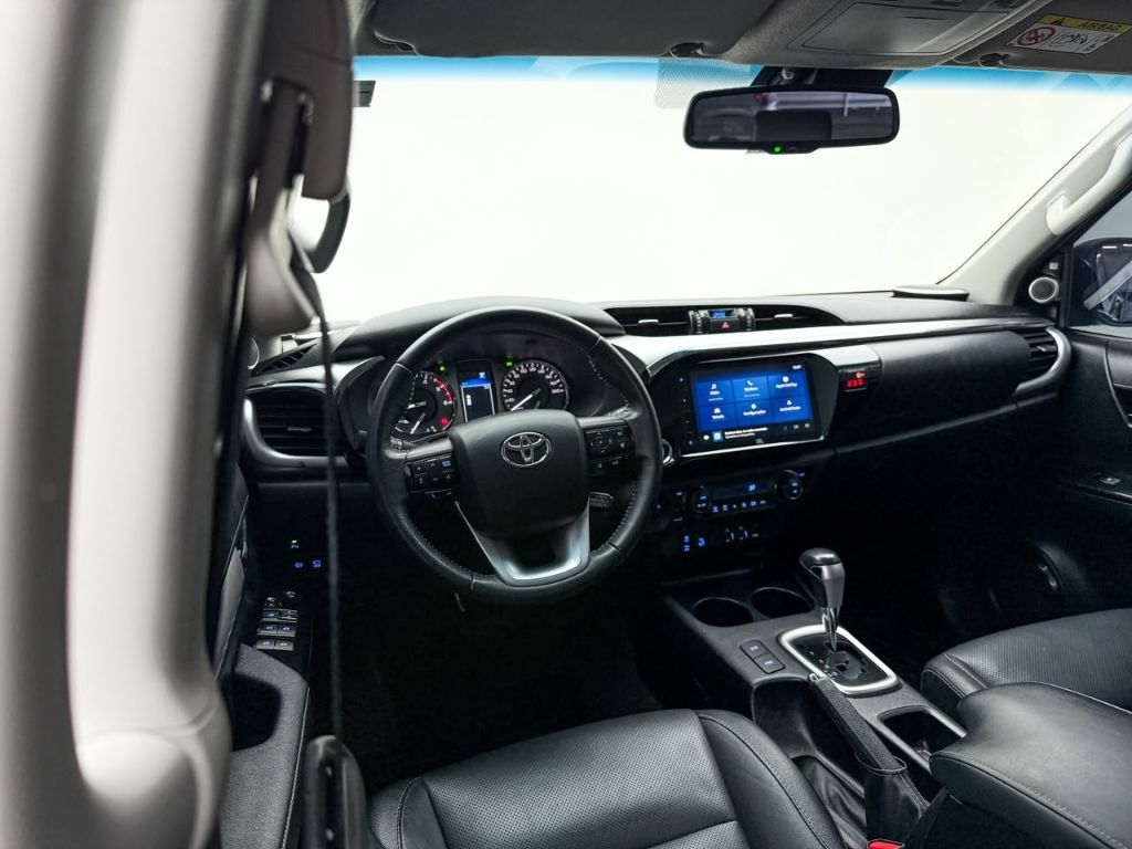 Hilux CD SRX 4x4 2.8 TDI 16V Diesel Aut. — foto 15