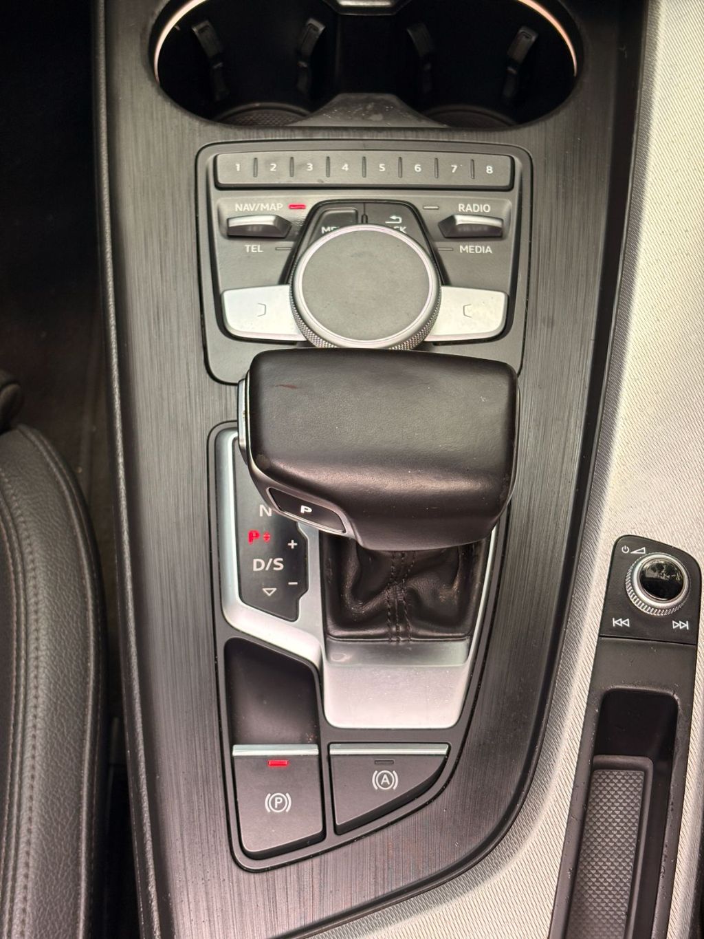 A5 Attraction Sportb. 2.0 TFSI S tronic — foto 16